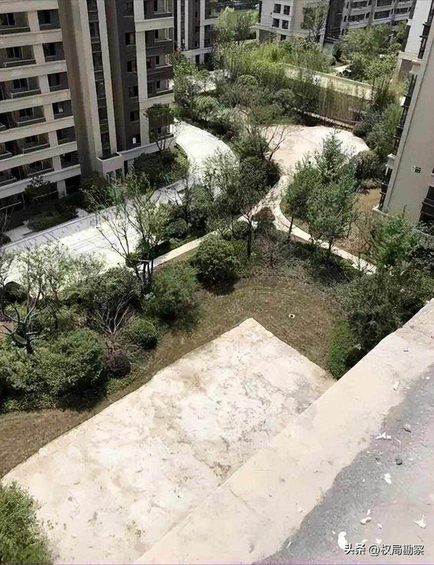 !房企资金紧张就偷工减料新房秒变凯发国际K8又一灰色产业链浮出(图8) !房企资金紧张就偷工减料新房秒变凯发国际K8又一灰色产业链浮出(图8)